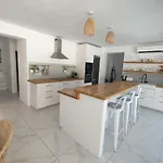 Villa Five Palms