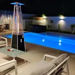 Villa Five Palms