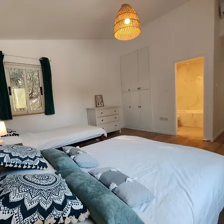 Five Palms * פאפוס